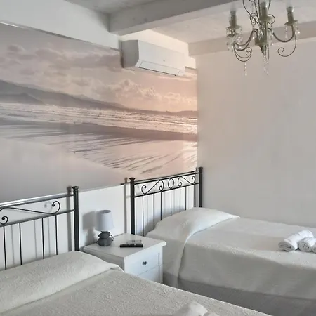 Angelique Guest house