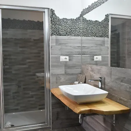 Angelique Guest house *